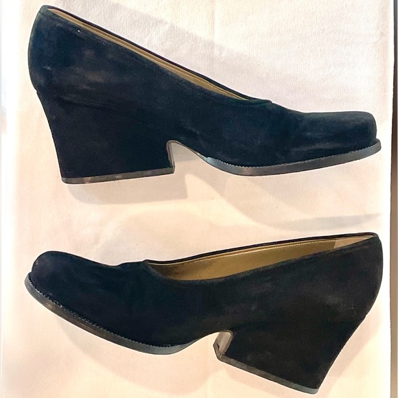 Yves Saint Laurent suede platform pumps, black, GUC, 6.5 (runs small) - Picture 2 of 11